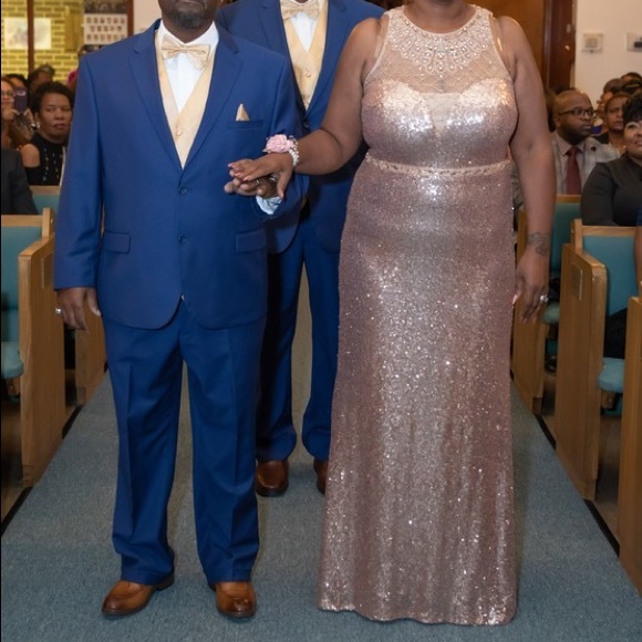 Mother of The Bride Dress - Picture 1 of 8